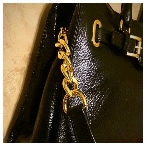 Michael Kors Hamilton Large Pebble Grain Black Leather EW Tote Retail $3… - Picture 3 of 13